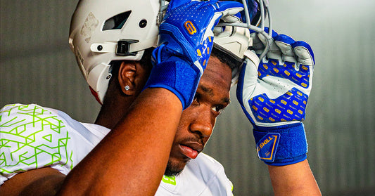 Lineman Gloves vs Receiver Gloves: What's the Difference?